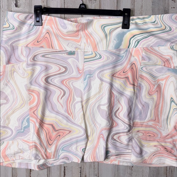 Old Navy High Waisted Powersoft Biker 6"  Plus Size 4X Pastel Swirl Shorts - Picture 2 of 12